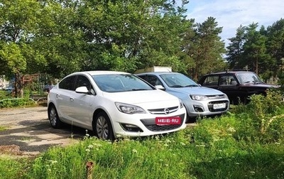 Opel Astra J, 2012 год, 1 000 000 рублей, 1 фотография