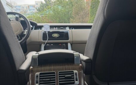 Land Rover Range Rover IV рестайлинг, 2020 год, 8 199 000 рублей, 6 фотография