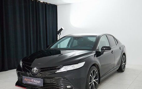 Toyota Camry, 2020 год, 3 045 000 рублей, 3 фотография