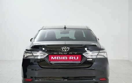 Toyota Camry, 2020 год, 3 045 000 рублей, 6 фотография