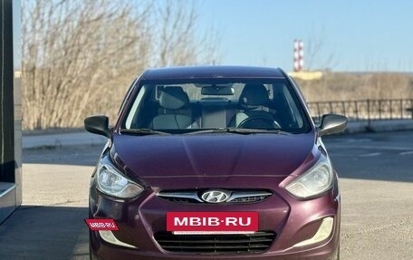 Hyundai Solaris II рестайлинг, 2013 год, 615 000 рублей, 9 фотография