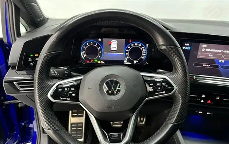 Volkswagen Golf VIII, 2022 год, 1 890 099 рублей, 8 фотография