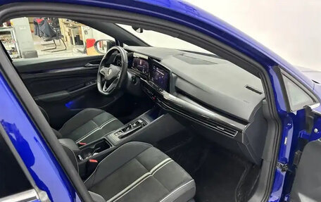Volkswagen Golf VIII, 2022 год, 1 890 099 рублей, 11 фотография