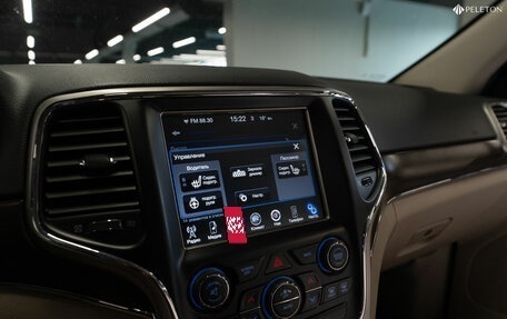 Jeep Grand Cherokee, 2014 год, 3 180 000 рублей, 28 фотография