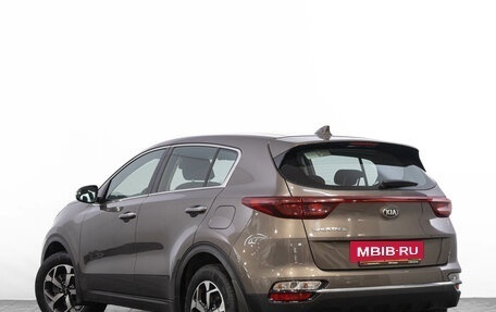 KIA Sportage IV рестайлинг, 2020 год, 2 359 000 рублей, 6 фотография