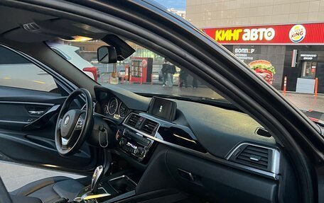 BMW 3 серия, 2018 год, 2 300 000 рублей, 10 фотография