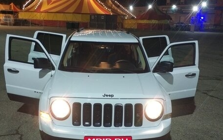 Jeep Liberty (Patriot), 2016 год, 1 630 000 рублей, 10 фотография