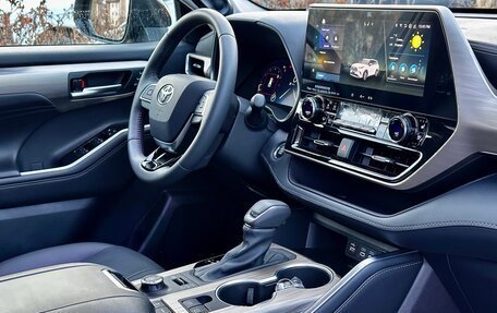 Toyota Highlander, 2025 год, 5 577 000 рублей, 11 фотография
