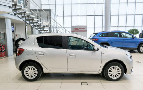 Renault Sandero II рестайлинг, 2017 год, 1 050 000 рублей, 8 фотография
