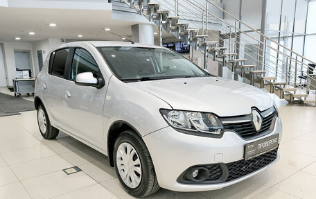 Renault Sandero II рестайлинг, 2017 год, 1 050 000 рублей, 5 фотография