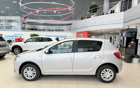 Renault Sandero II рестайлинг, 2017 год, 1 050 000 рублей, 12 фотография