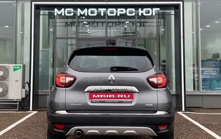 Renault Kaptur I рестайлинг, 2018 год, 1 680 000 рублей, 5 фотография