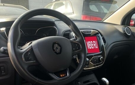 Renault Kaptur I рестайлинг, 2018 год, 1 680 000 рублей, 13 фотография
