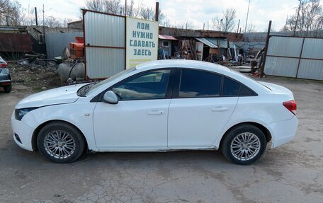 Chevrolet Cruze II, 2011 год, 455 000 рублей, 3 фотография