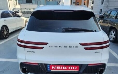 Genesis GV70, 2022 год, 3 600 000 рублей, 2 фотография