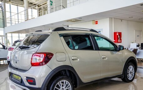 Renault Sandero II рестайлинг, 2018 год, 1 218 000 рублей, 7 фотография