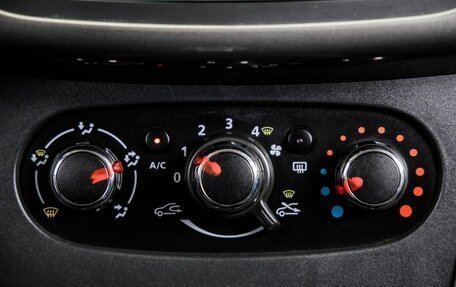 Renault Sandero II рестайлинг, 2018 год, 1 218 000 рублей, 33 фотография