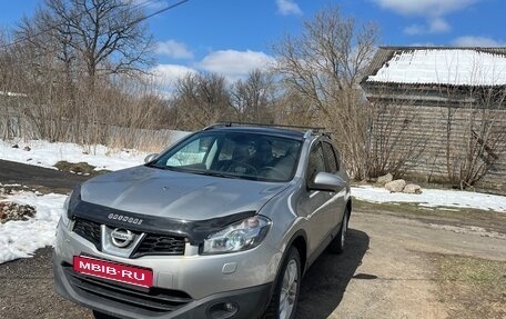 Nissan Qashqai+2 I, 2012 год, 1 050 000 рублей, 3 фотография
