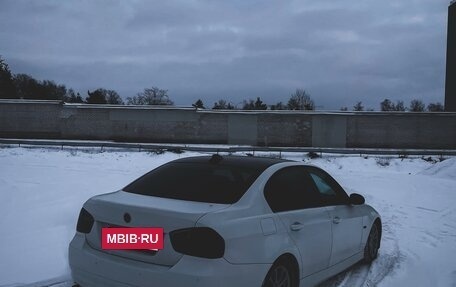 BMW 3 серия, 2007 год, 800 000 рублей, 6 фотография