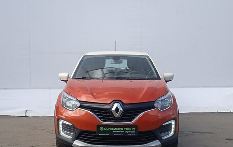 Renault Kaptur I рестайлинг, 2016 год, 1 370 000 рублей, 2 фотография