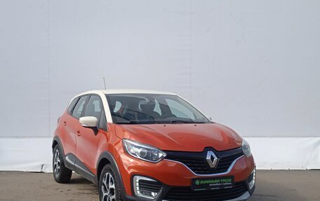 Renault Kaptur I рестайлинг, 2016 год, 1 370 000 рублей, 3 фотография