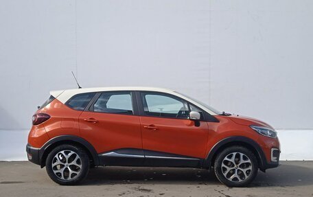 Renault Kaptur I рестайлинг, 2016 год, 1 370 000 рублей, 4 фотография
