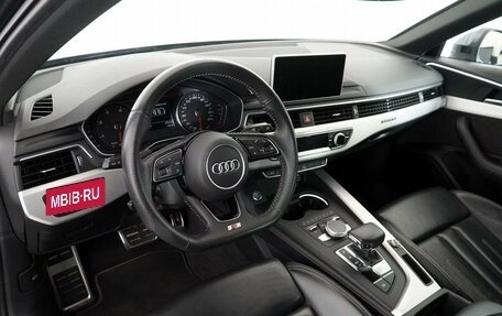 Audi A4, 2019 год, 2 990 000 рублей, 12 фотография