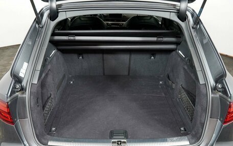 Audi A4, 2019 год, 2 990 000 рублей, 33 фотография