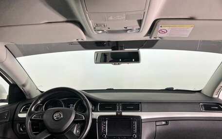 Skoda Superb III рестайлинг, 2013 год, 949 000 рублей, 14 фотография