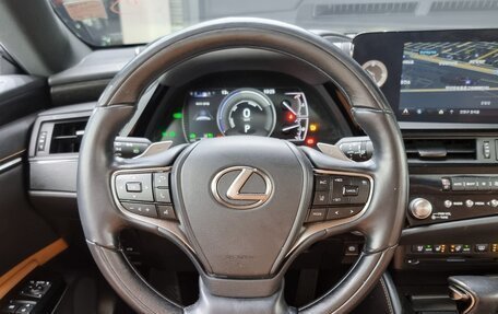 Lexus ES VII, 2022 год, 3 705 000 рублей, 13 фотография