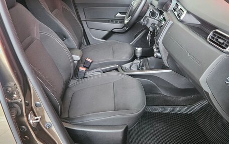Renault Duster, 2021 год, 1 745 000 рублей, 12 фотография