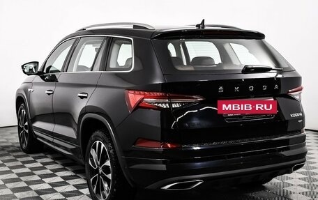 Skoda Kodiaq I, 2023 год, 4 398 000 рублей, 7 фотография