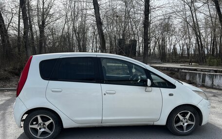 Mitsubishi Colt VI рестайлинг, 2002 год, 370 000 рублей, 2 фотография
