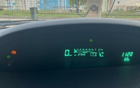 Toyota Yaris III рестайлинг, 2007 год, 638 000 рублей, 4 фотография
