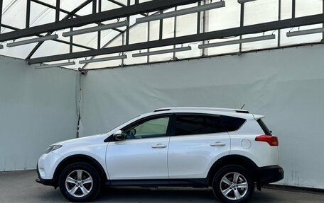 Toyota RAV4, 2015 год, 1 997 000 рублей, 8 фотография
