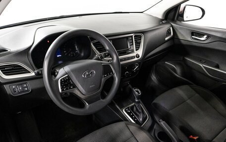 Hyundai Solaris II рестайлинг, 2020 год, 1 585 000 рублей, 11 фотография