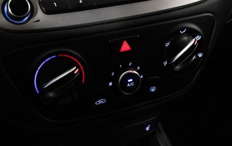 Hyundai Solaris II рестайлинг, 2020 год, 1 585 000 рублей, 15 фотография