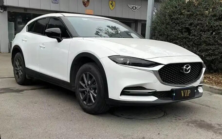 Mazda CX-4, 2021 год, 1 800 000 рублей, 3 фотография