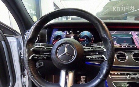 Mercedes-Benz E-Класс, 2020 год, 3 560 000 рублей, 9 фотография