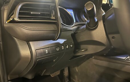 Toyota Camry, 2021 год, 2 330 000 рублей, 5 фотография