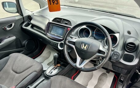 Honda Fit III, 2010 год, 909 000 рублей, 11 фотография