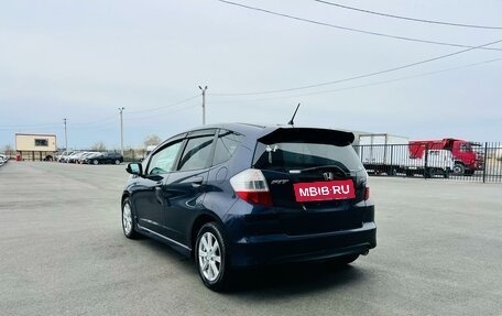Honda Fit III, 2010 год, 909 000 рублей, 4 фотография