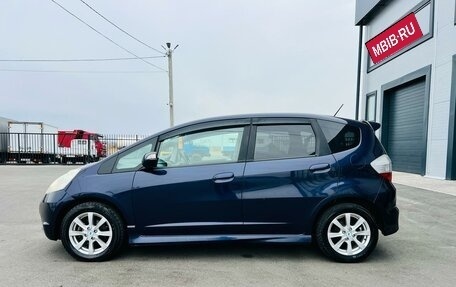 Honda Fit III, 2010 год, 909 000 рублей, 3 фотография