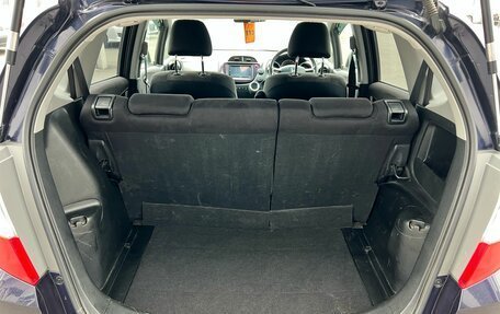 Honda Fit III, 2010 год, 909 000 рублей, 19 фотография