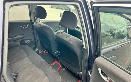 Honda Fit III, 2010 год, 909 000 рублей, 18 фотография