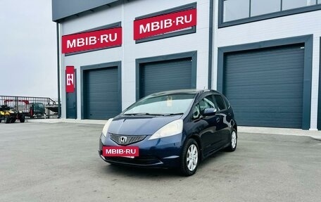 Honda Fit III, 2010 год, 909 000 рублей, 2 фотография