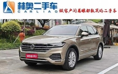 Volkswagen Touareg III, 2019 год, 3 750 000 рублей, 1 фотография