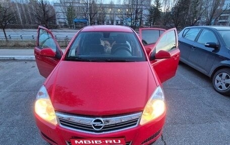 Opel Astra H, 2012 год, 800 000 рублей, 1 фотография