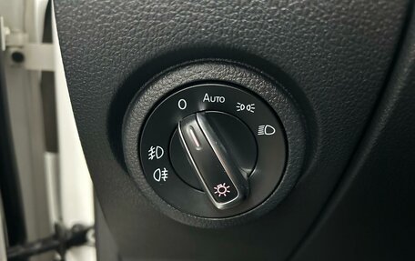 Volkswagen Amarok I рестайлинг, 2017 год, 2 987 000 рублей, 22 фотография