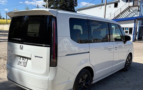 Honda Stepwgn, 2024 год, 3 950 000 рублей, 7 фотография